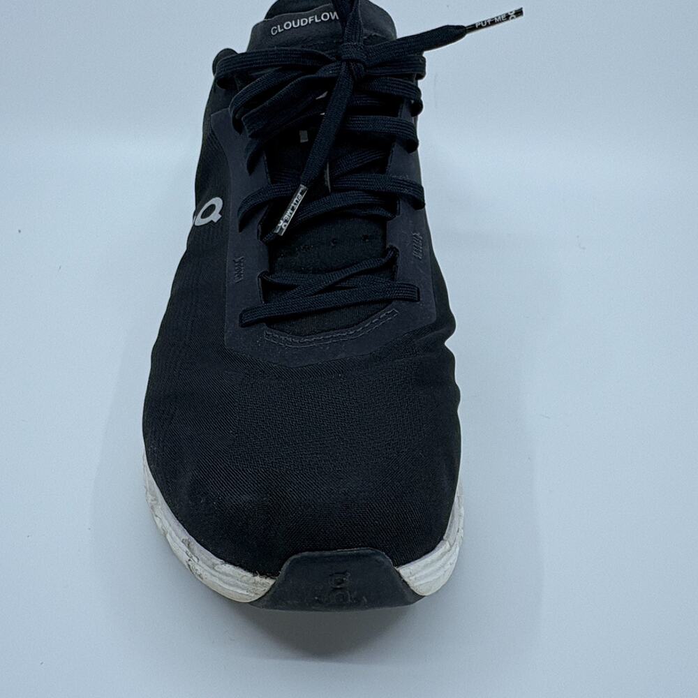 On Cloud Men Running Shoes Black White Swiss Engineering Sneakers US 11 Used - Picture 5 of 16